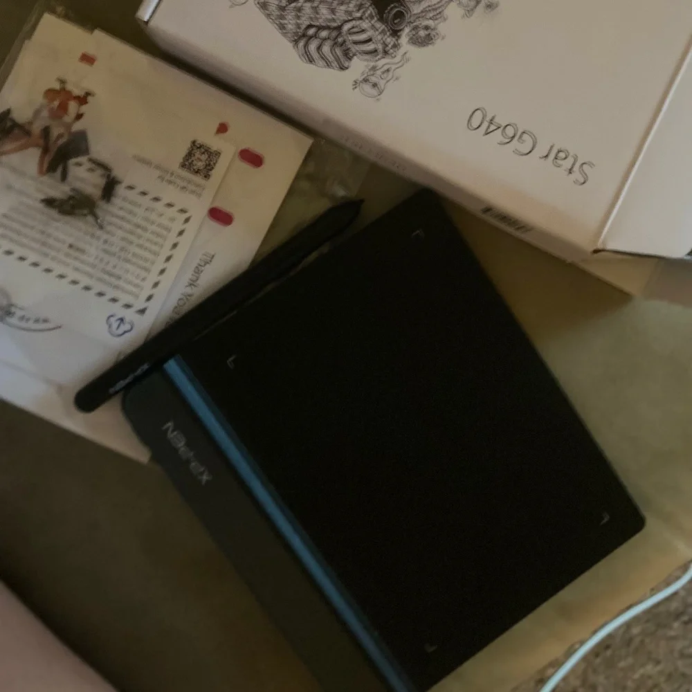 Drawing tablet - Picture 1 of 3